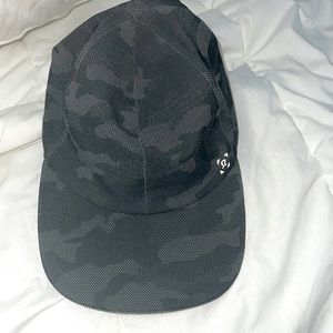 Lulu Lemon hat